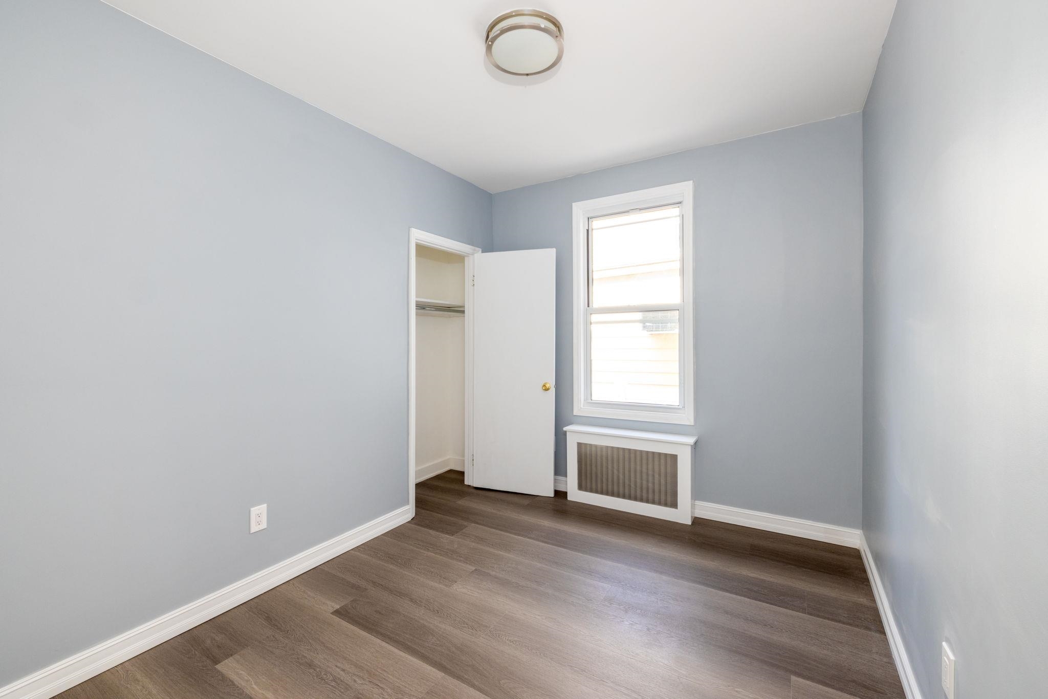100 WEST 46TH ST Unit: 1