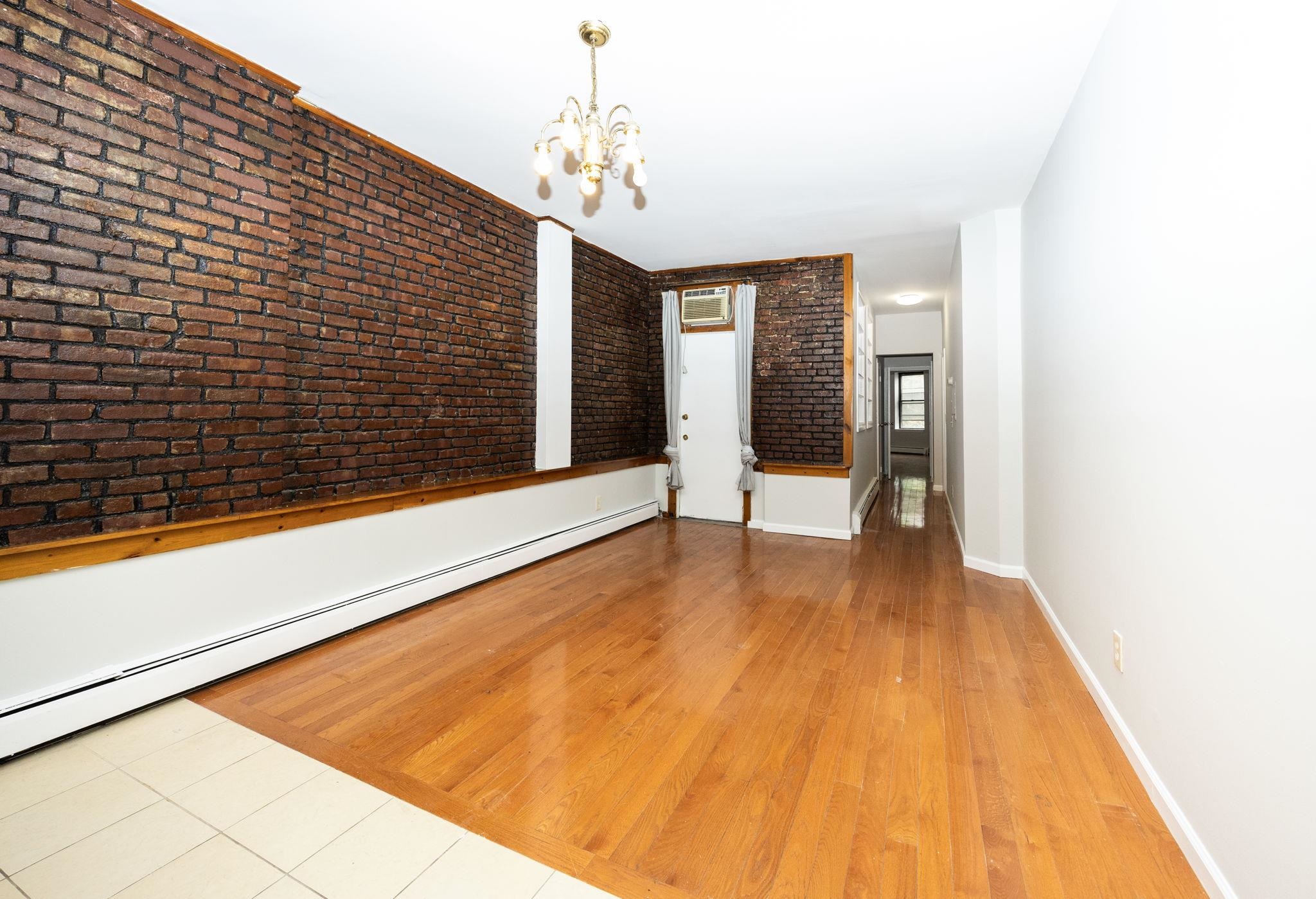 229-231 NEWARK AVE Unit: 3R