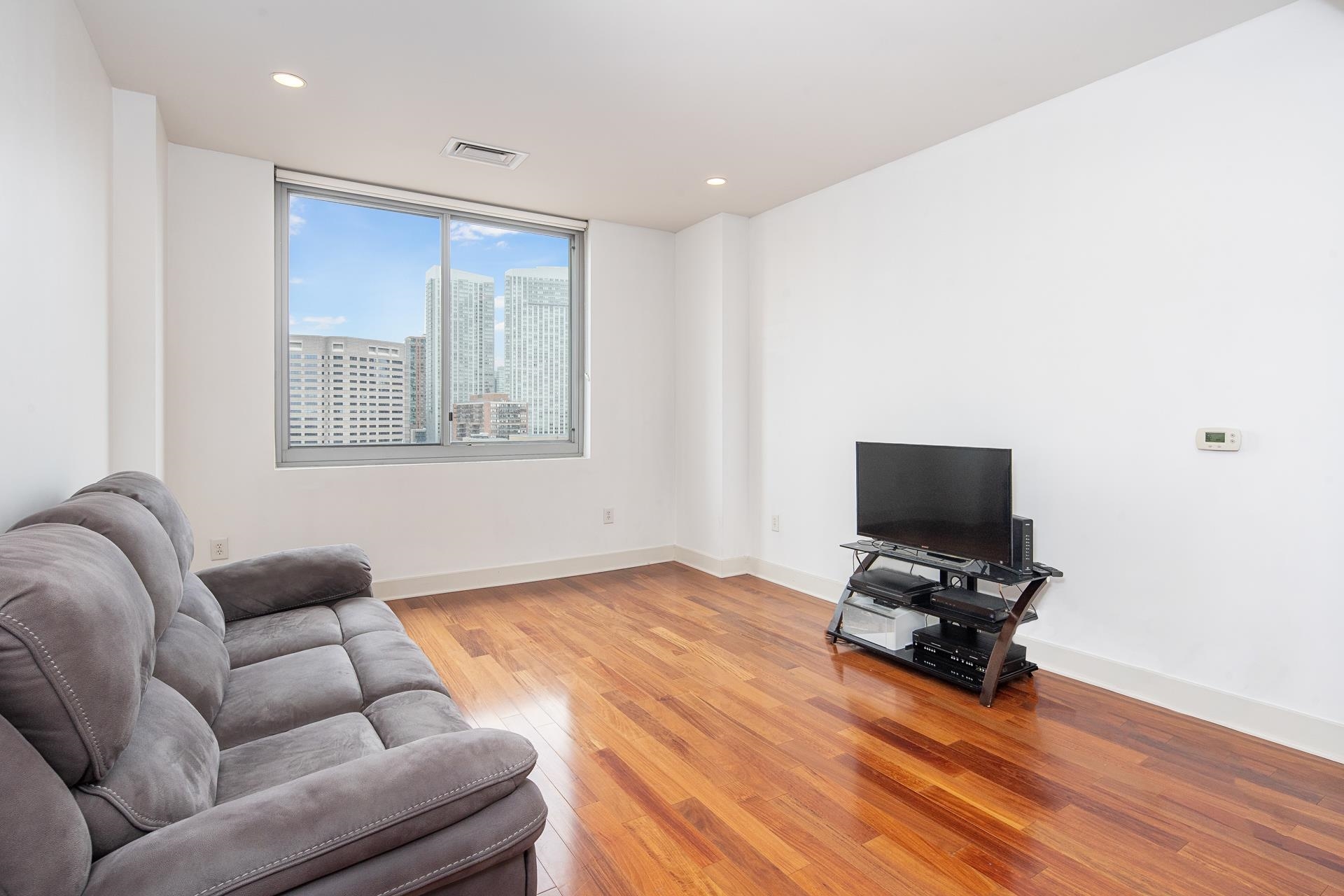 201 LUIS M MARIN BLVD Unit: 1505
