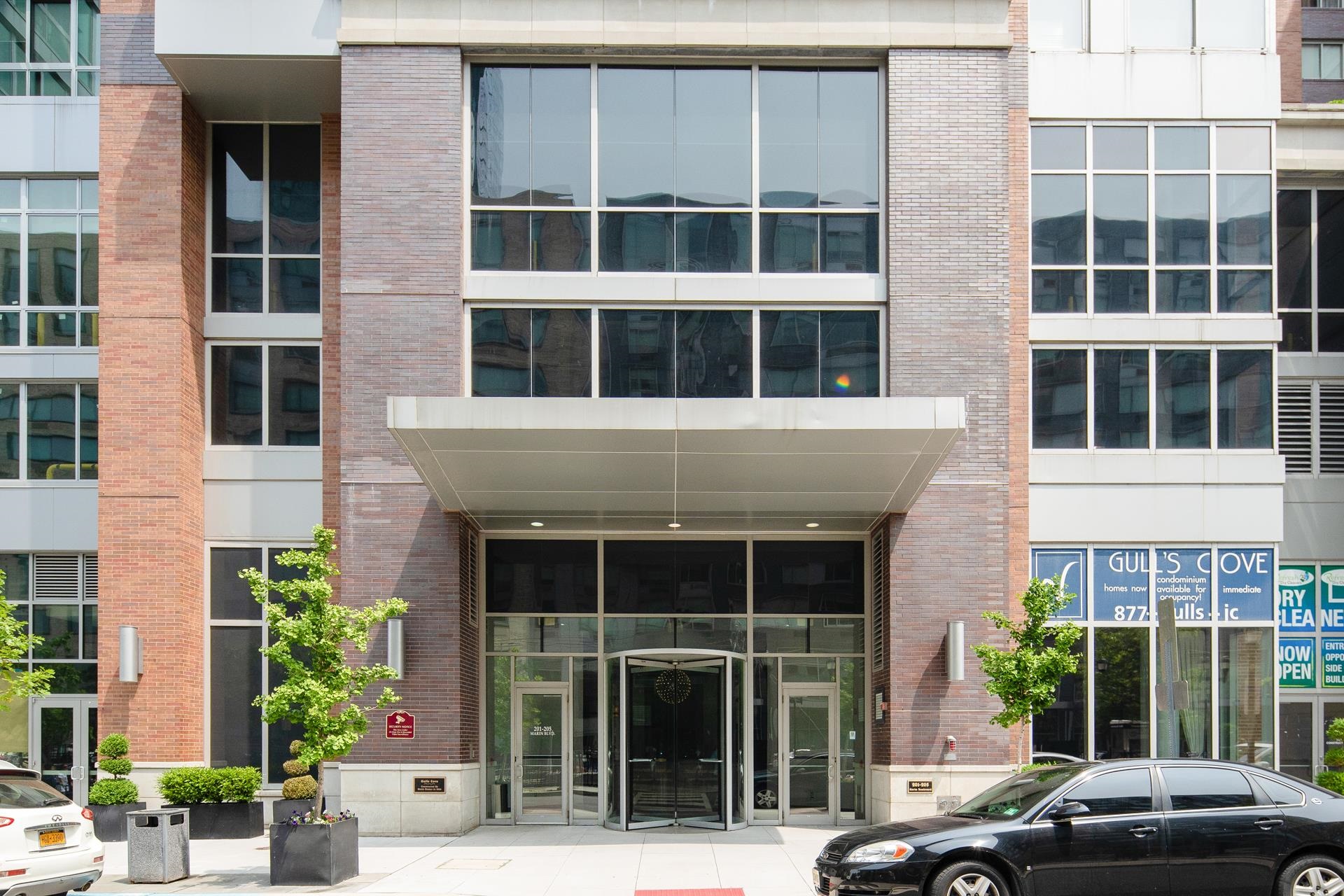 201 LUIS M MARIN BLVD Unit: 1505