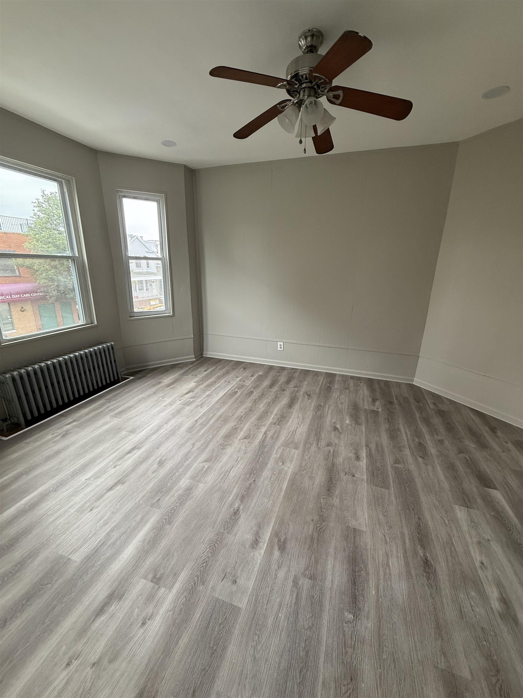 303 BROADWAY Unit: 2A