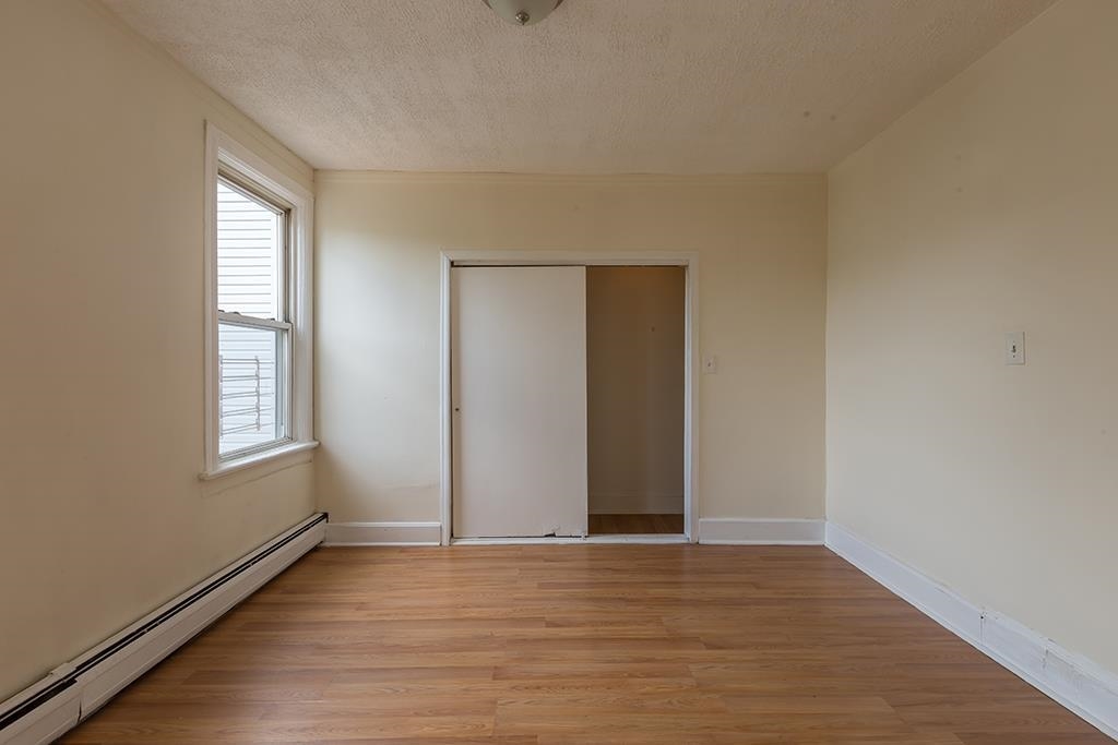 104 CLENDENNY AVE