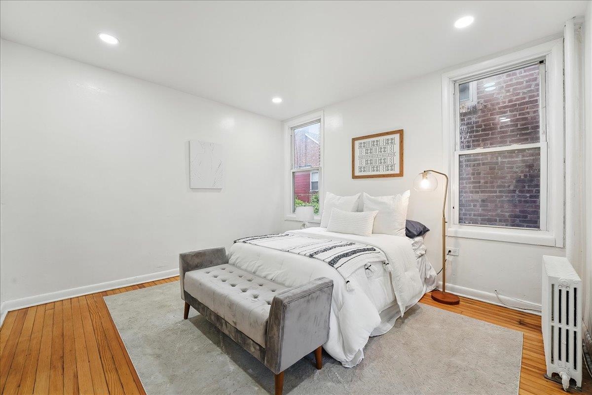 144 NELSON AVE