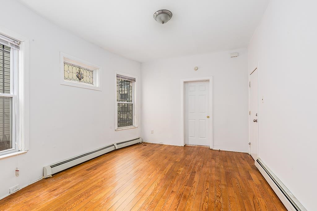 268 BERGEN AVE