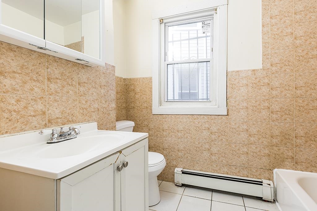 268 BERGEN AVE