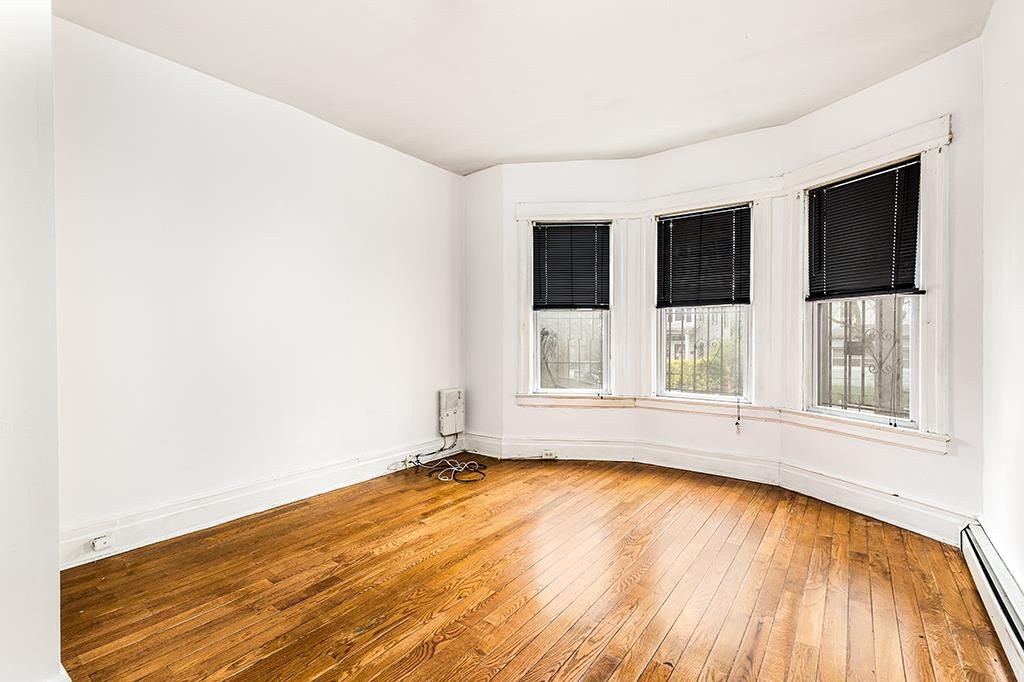 268 BERGEN AVE