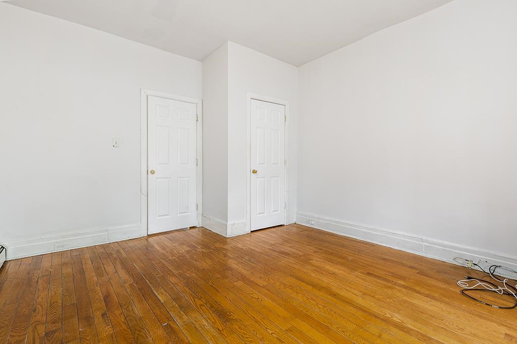 268 BERGEN AVE