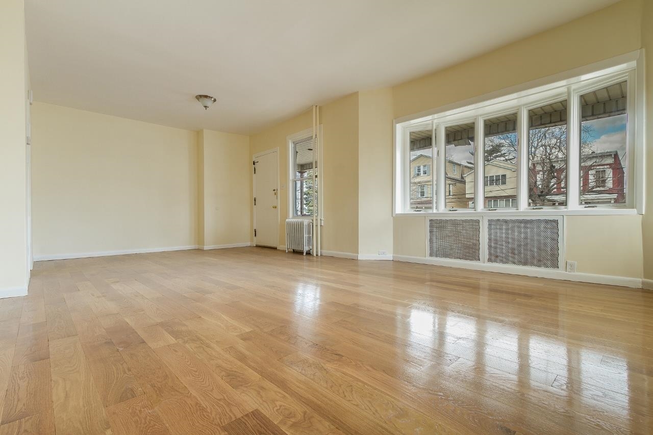 12-14 WEST 31ST ST