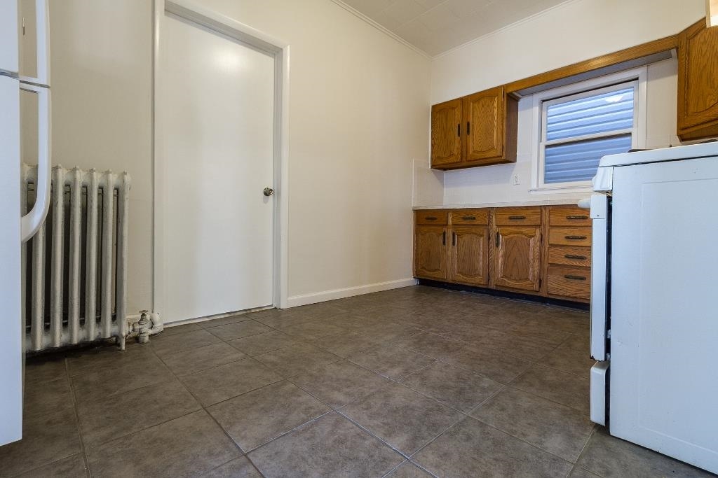 12-14 WEST 31ST ST