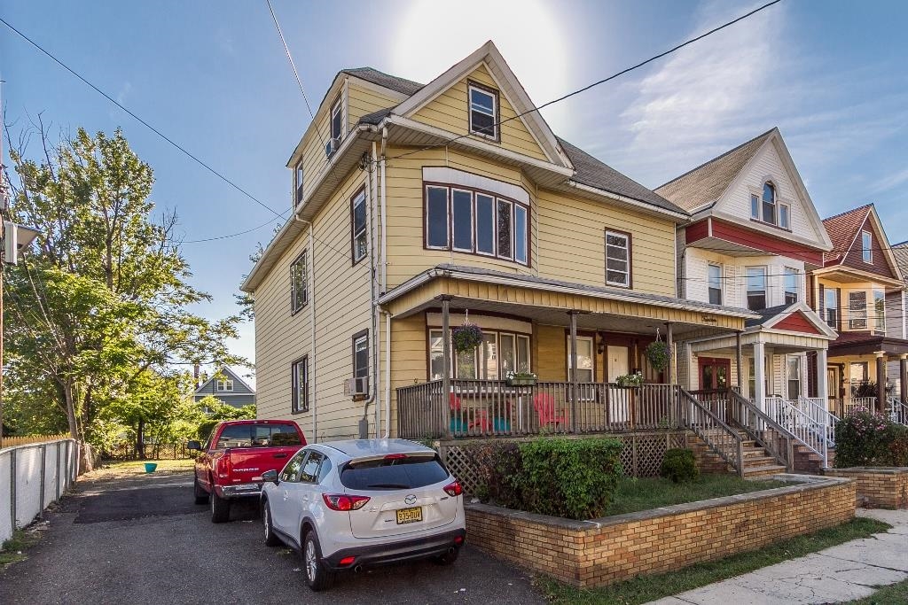 12-14 WEST 31ST ST