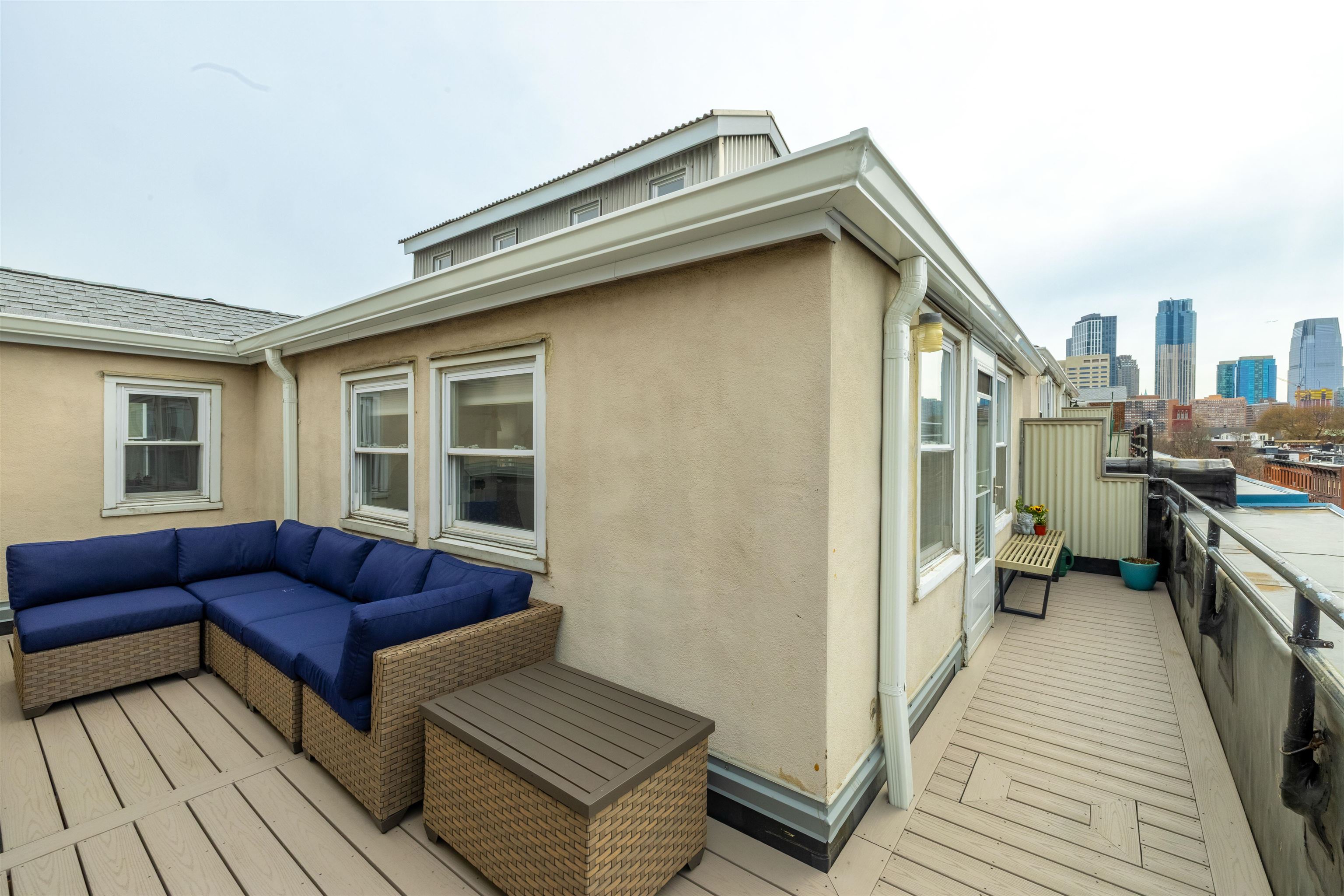 158 WAYNE ST Unit: 411-AR