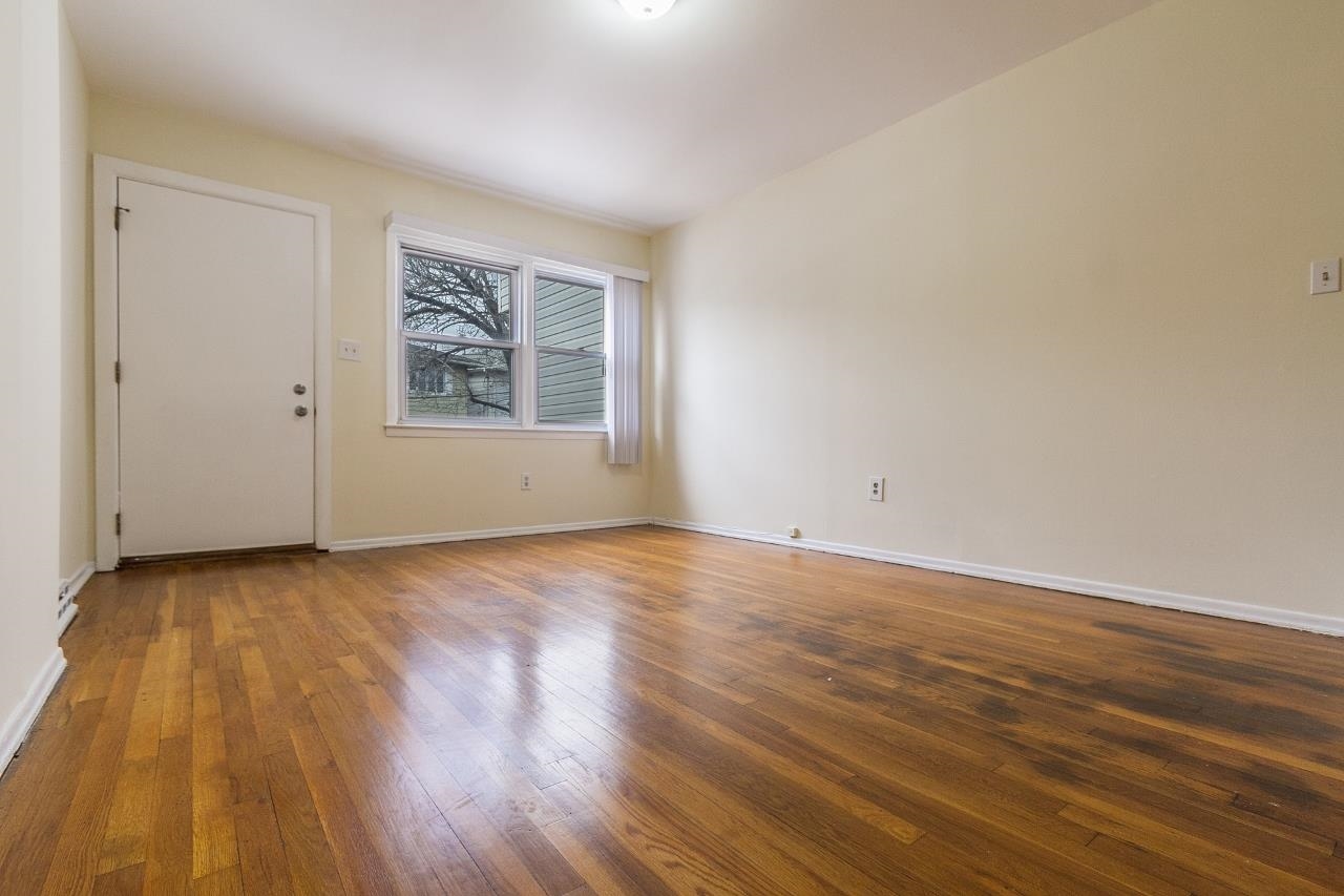 141A SUBURBIA TERRACE