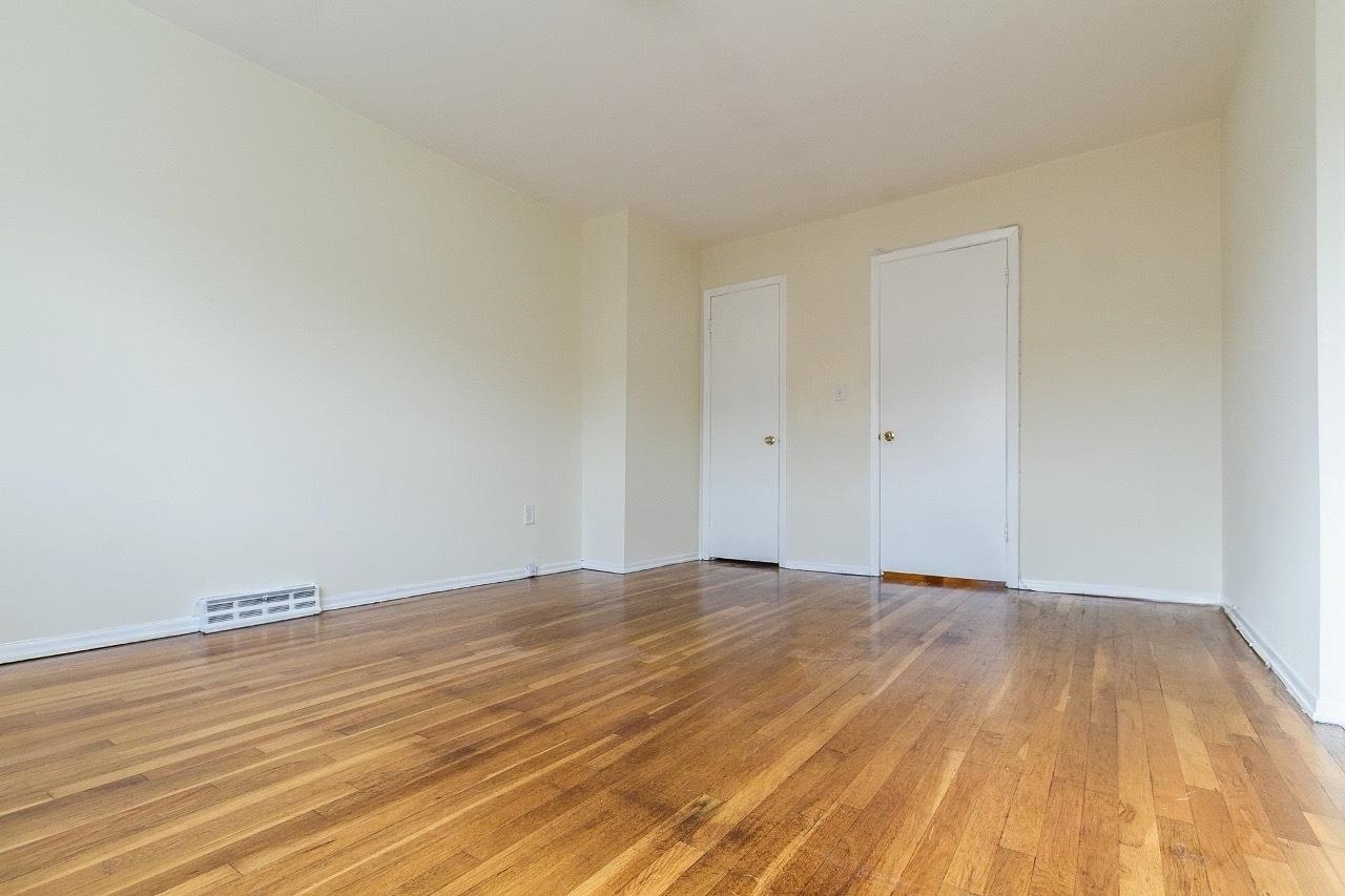 141A SUBURBIA TERRACE