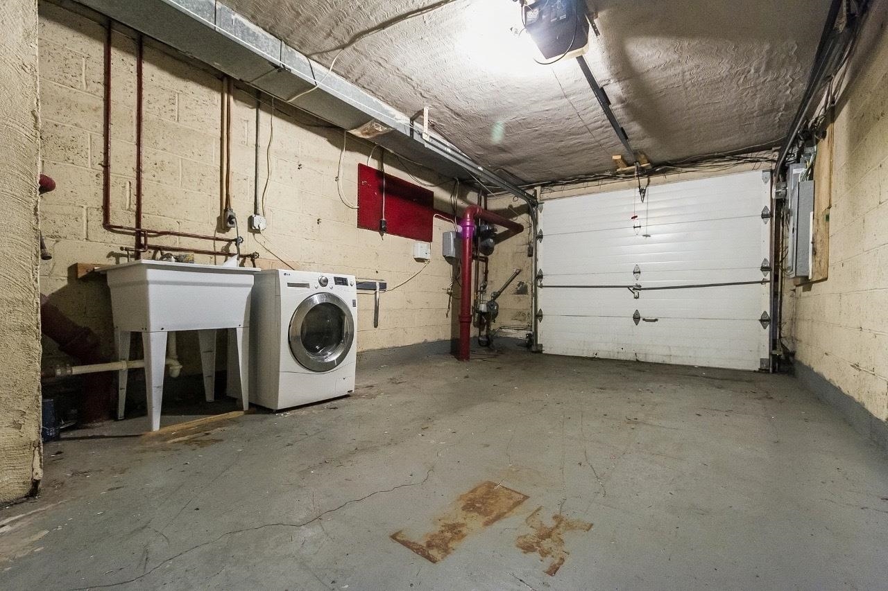 141A SUBURBIA TERRACE