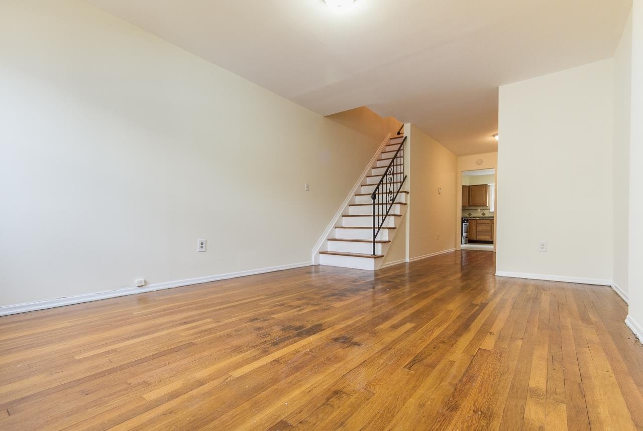 141A SUBURBIA TERRACE