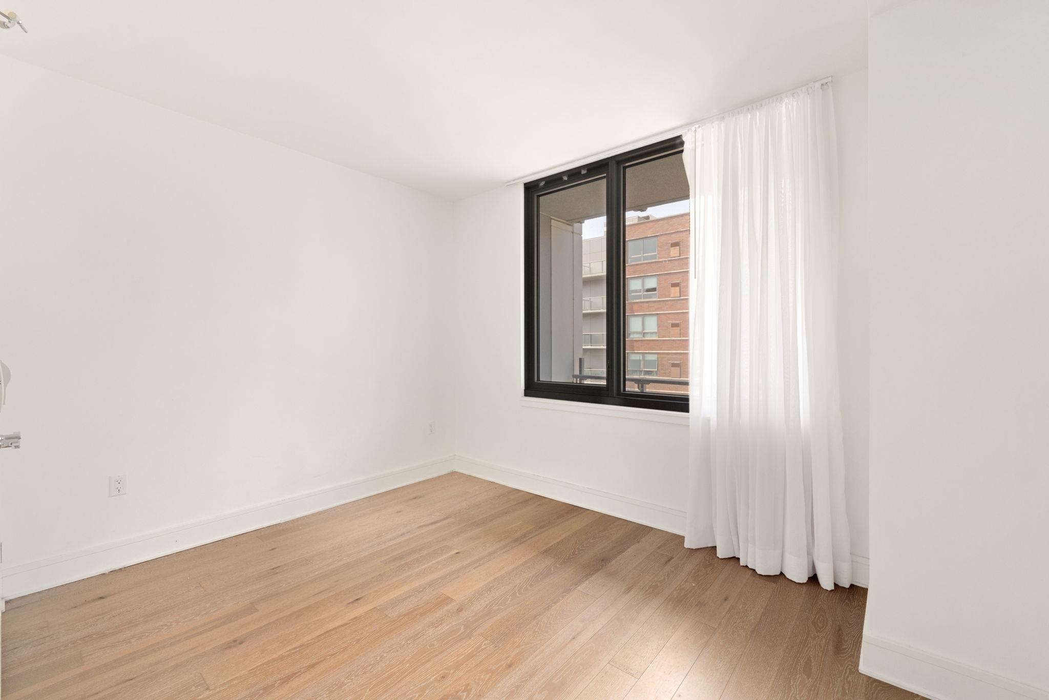9 AVENUE AT PORT IMPERIAL Unit: 918