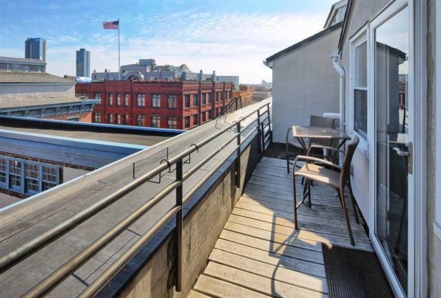 341 MONMOUTH ST Unit: 410D
