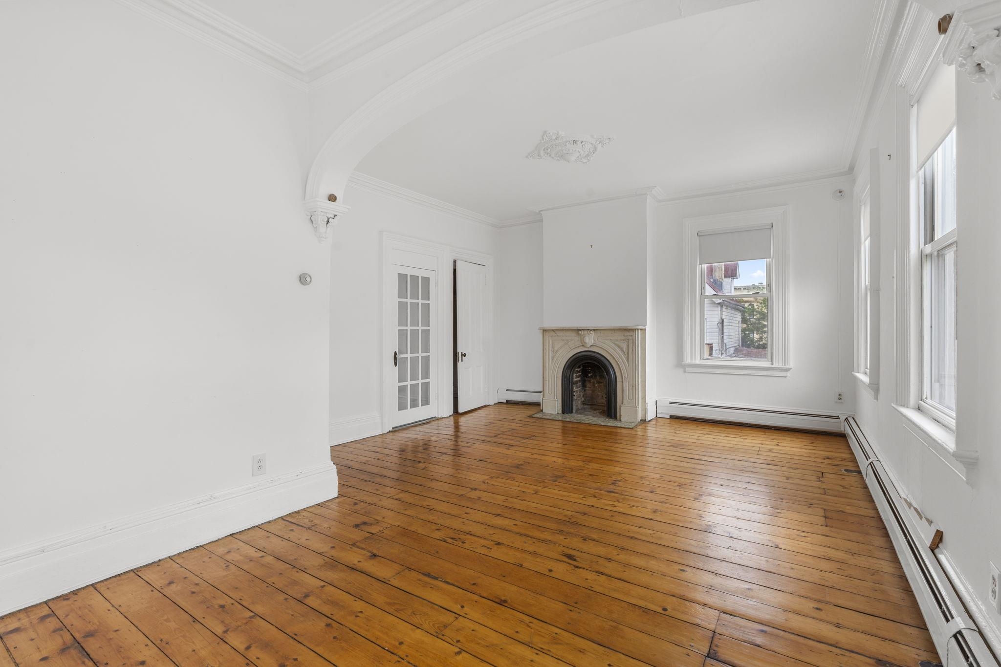 82 PROSPECT ST