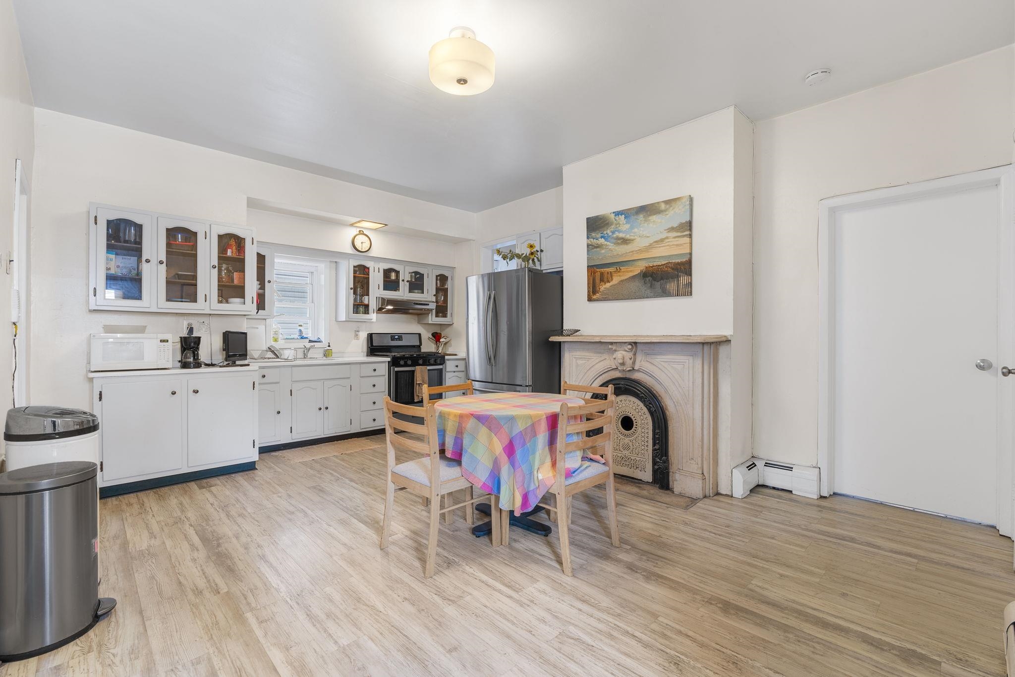 82 PROSPECT ST