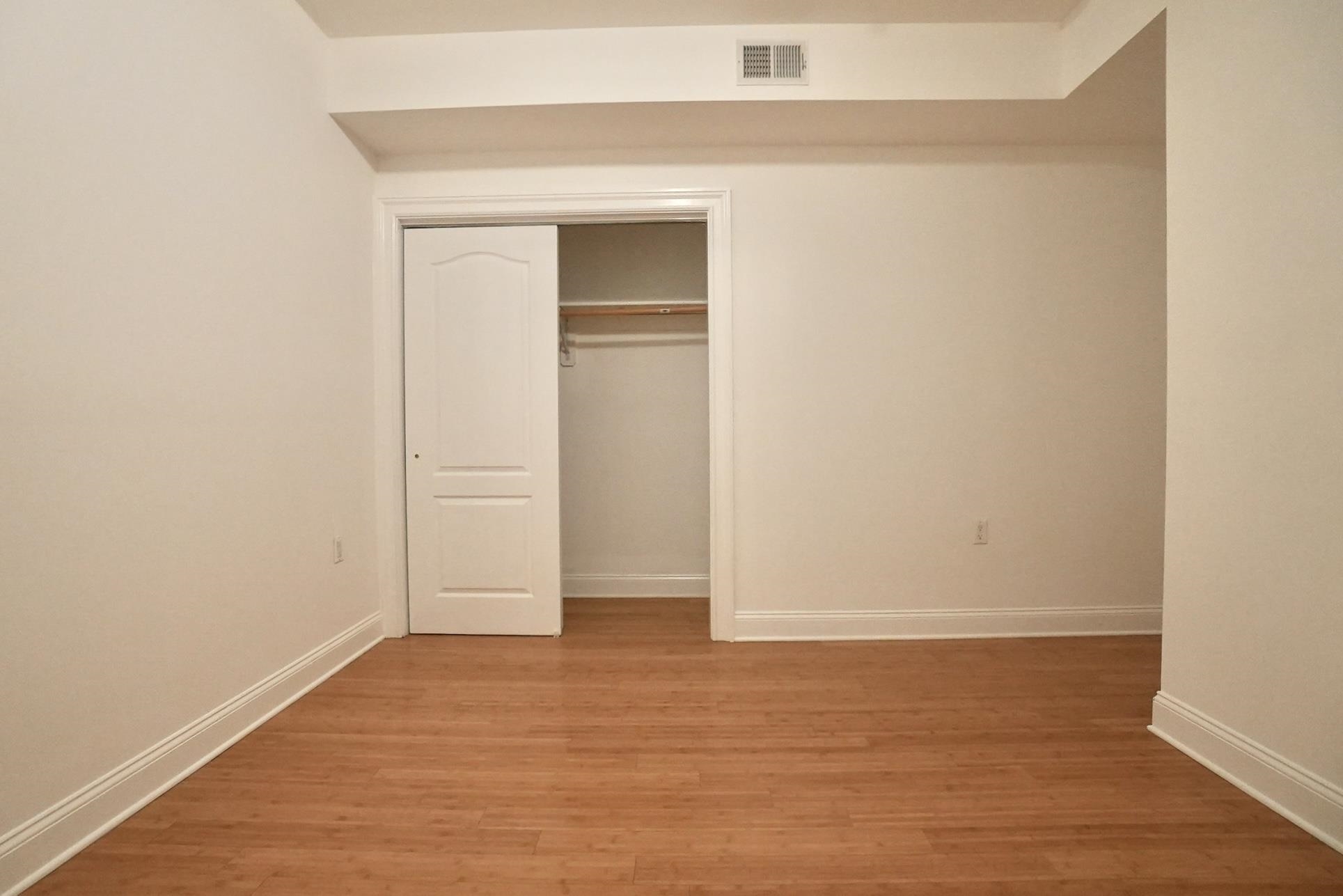 5 MONITOR ST Unit: 201