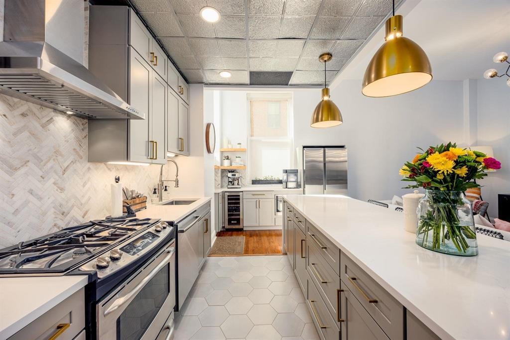 167 WAYNE ST Unit: T-104