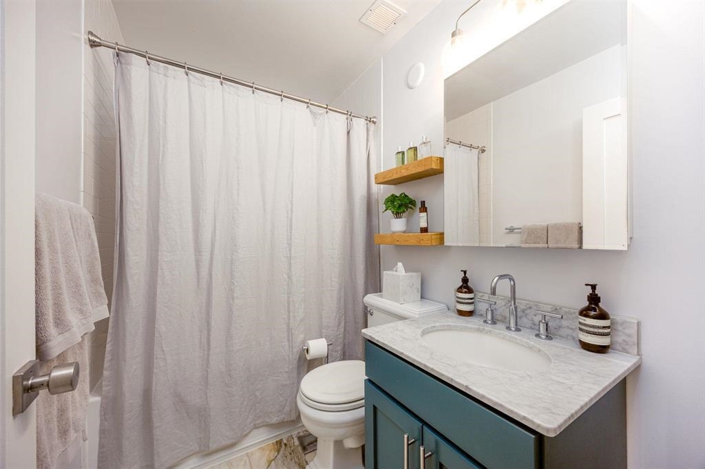 167 WAYNE ST Unit: T-104