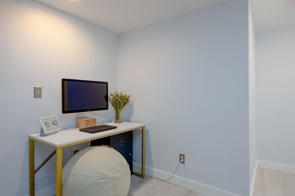 167 WAYNE ST Unit: T-104