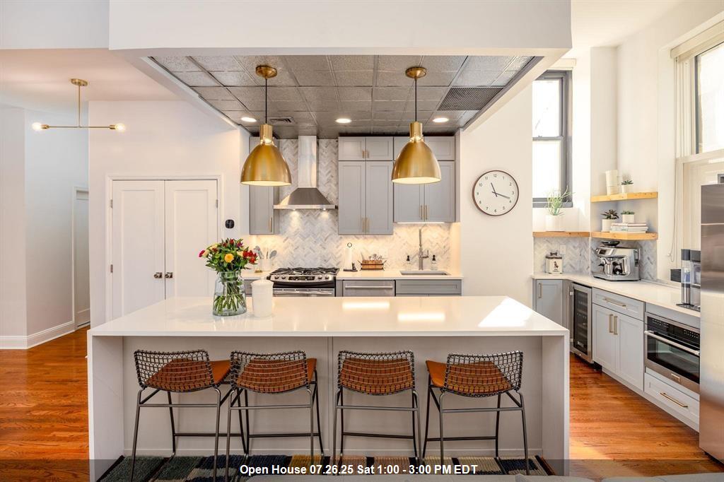167 WAYNE ST Unit: T-104