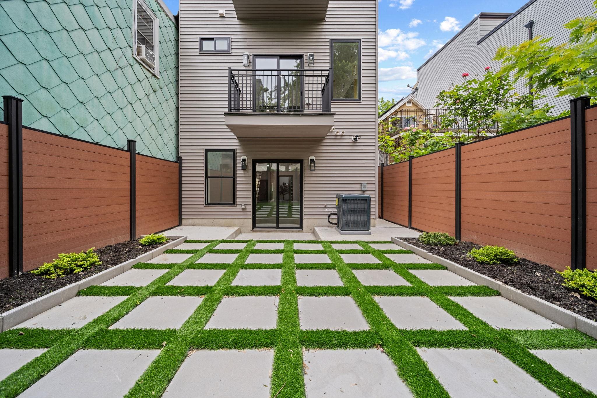 248 NEW YORK AVE Unit: 1