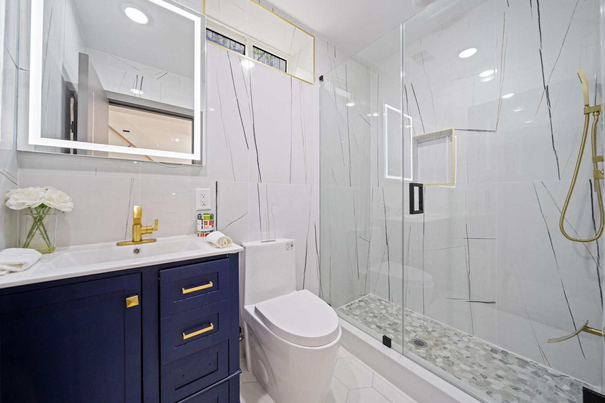 248 NEW YORK AVE Unit: 1