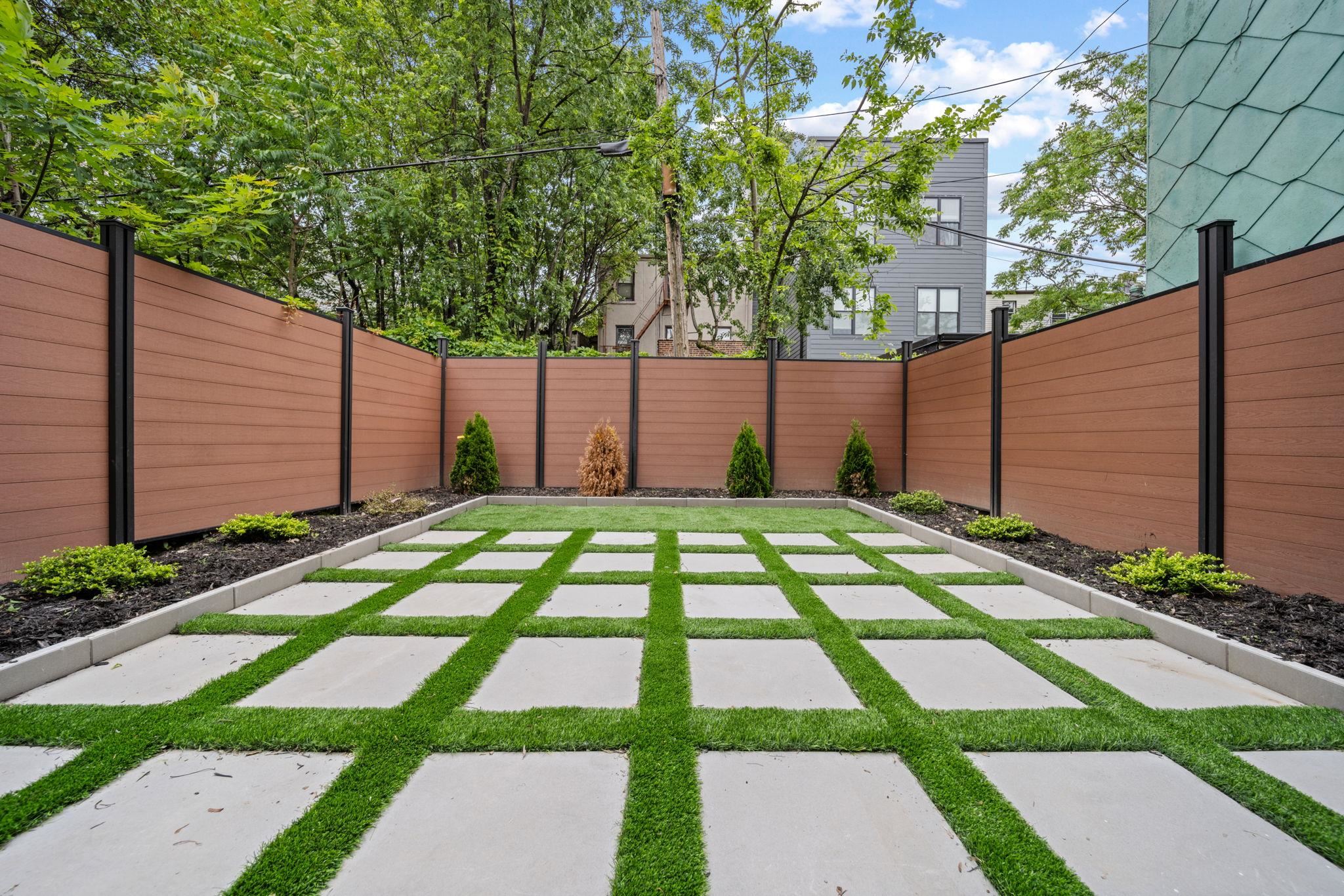 248 NEW YORK AVE Unit: 1