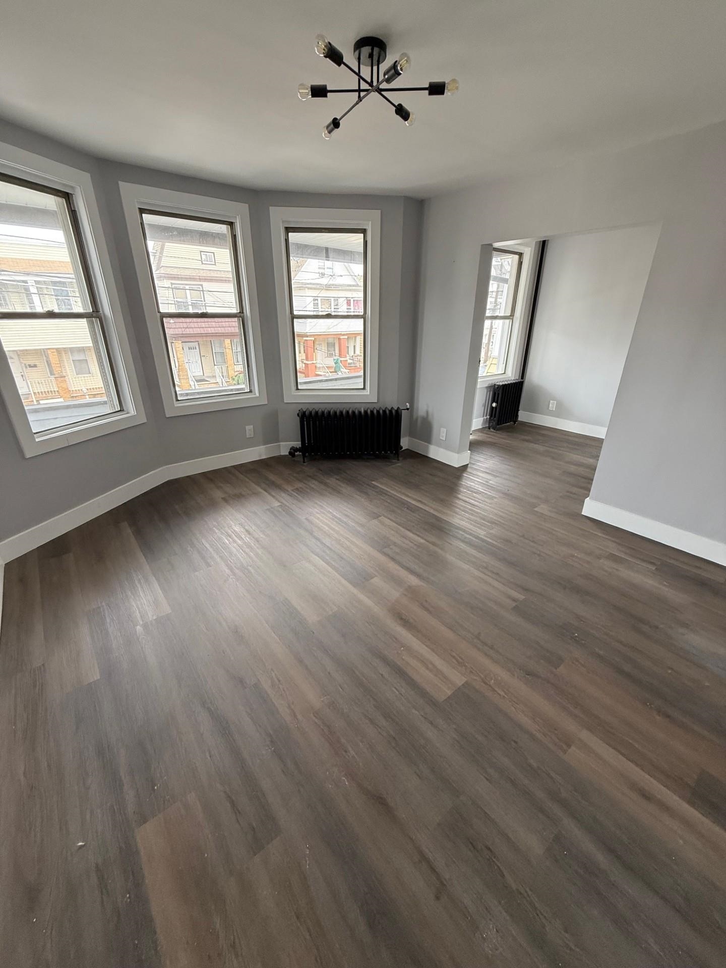 8516 3RD AVE Unit: 1