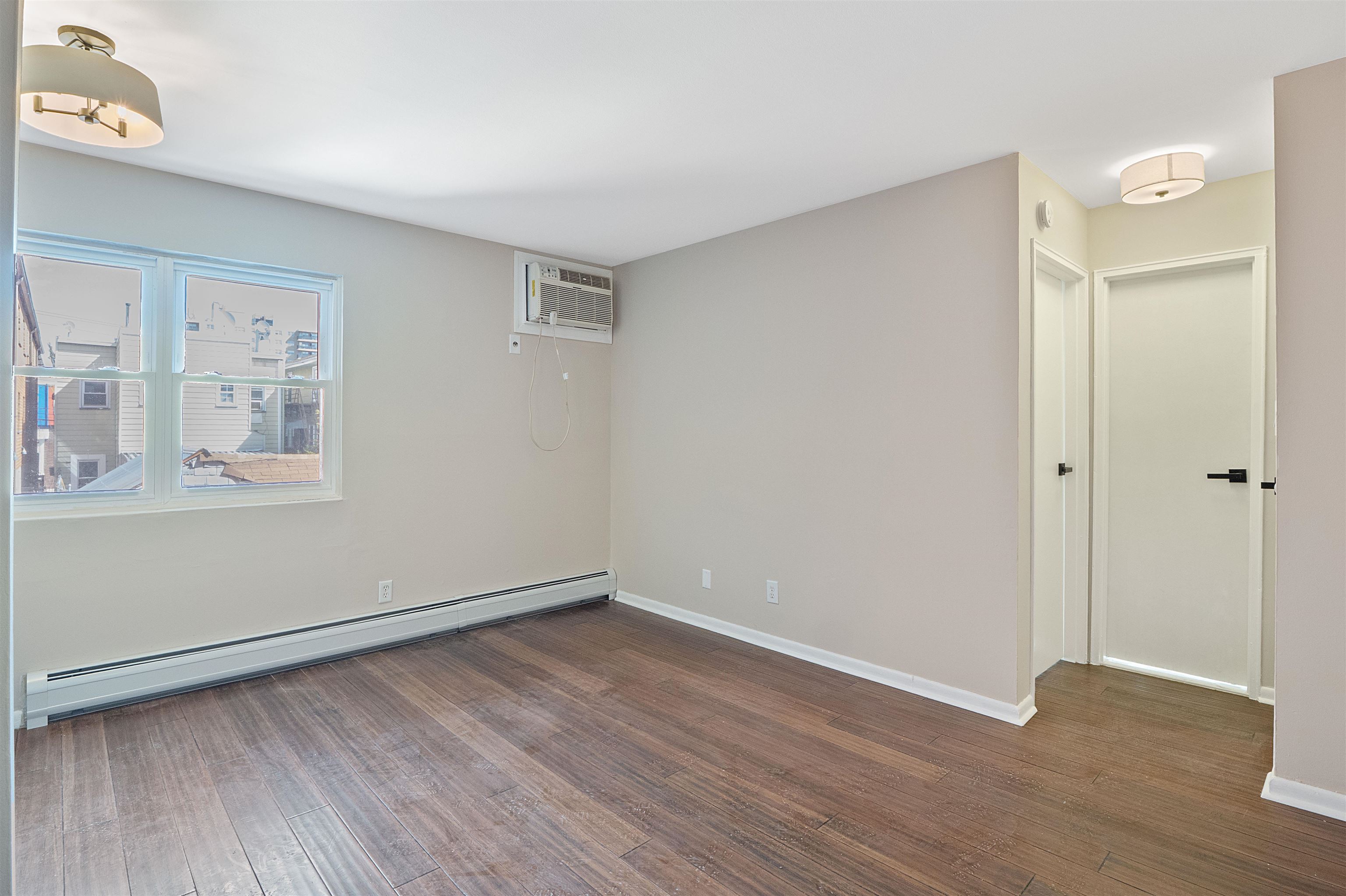 56 68TH ST Unit: 5