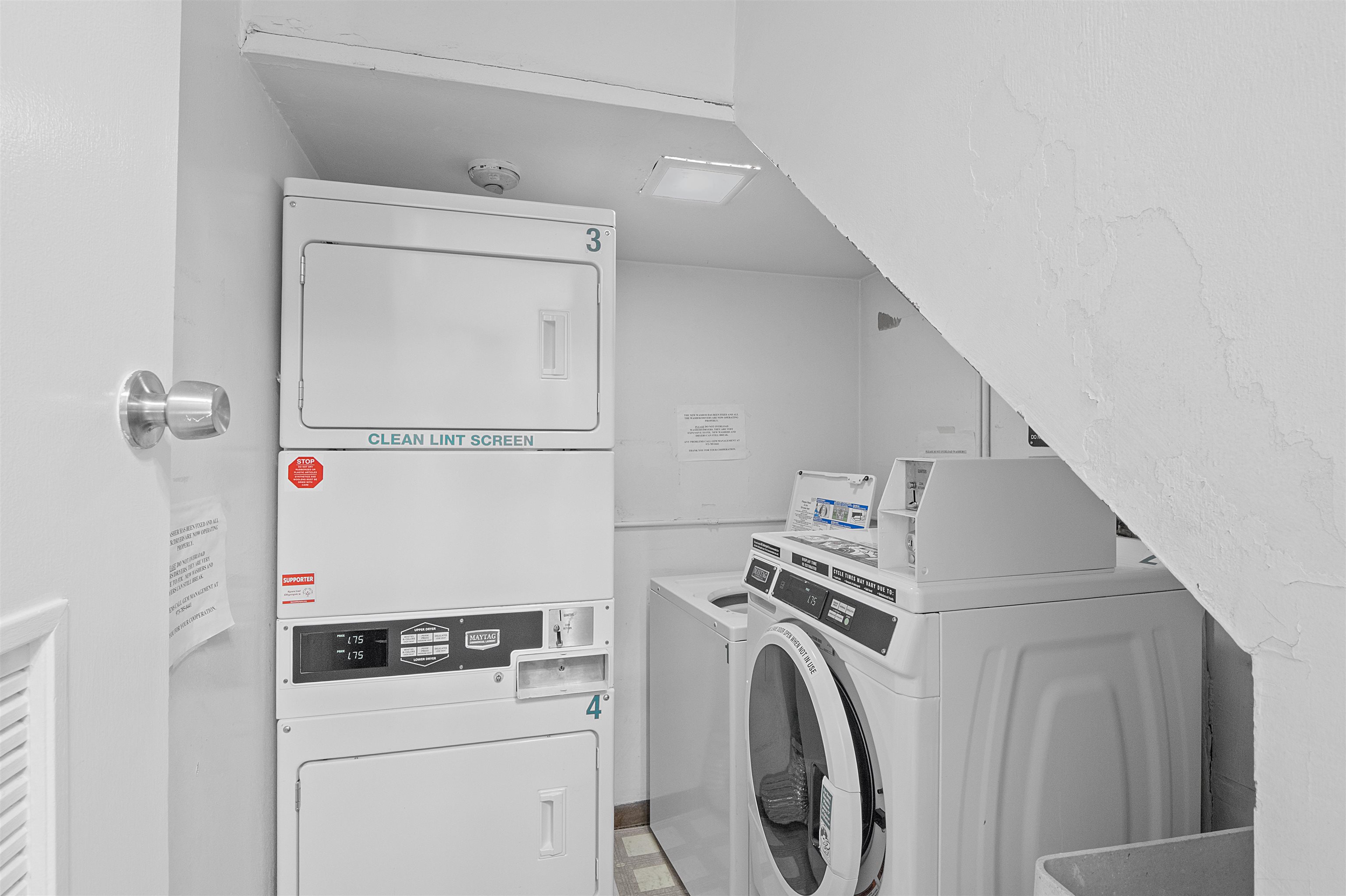 56 68TH ST Unit: 5