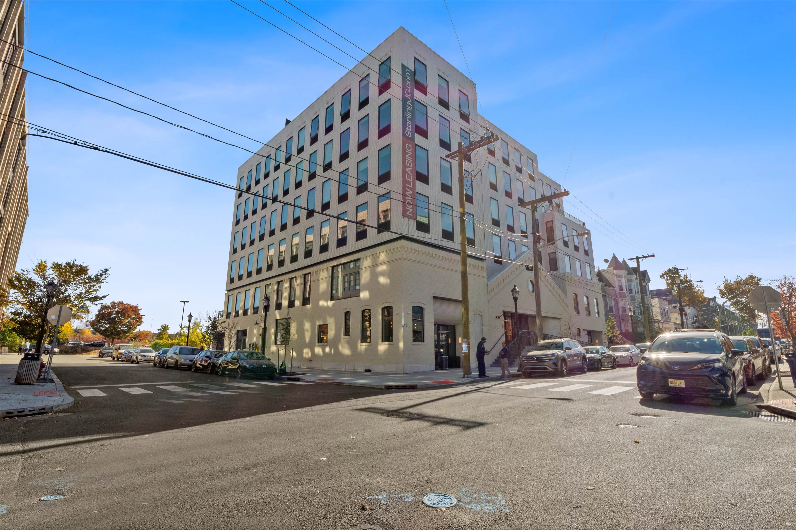 206 FULTON AVE Unit: #2