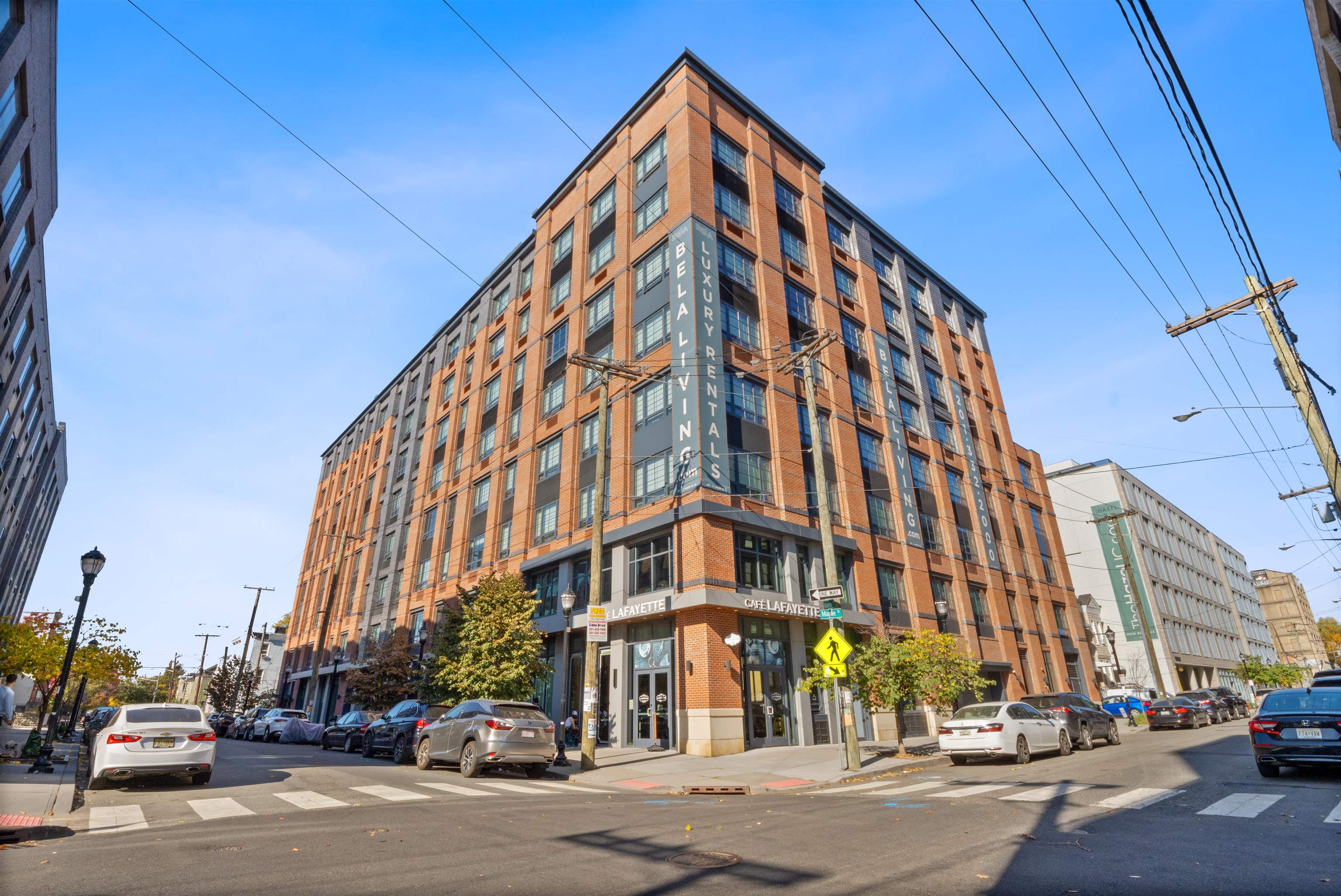 206 FULTON AVE Unit: #2
