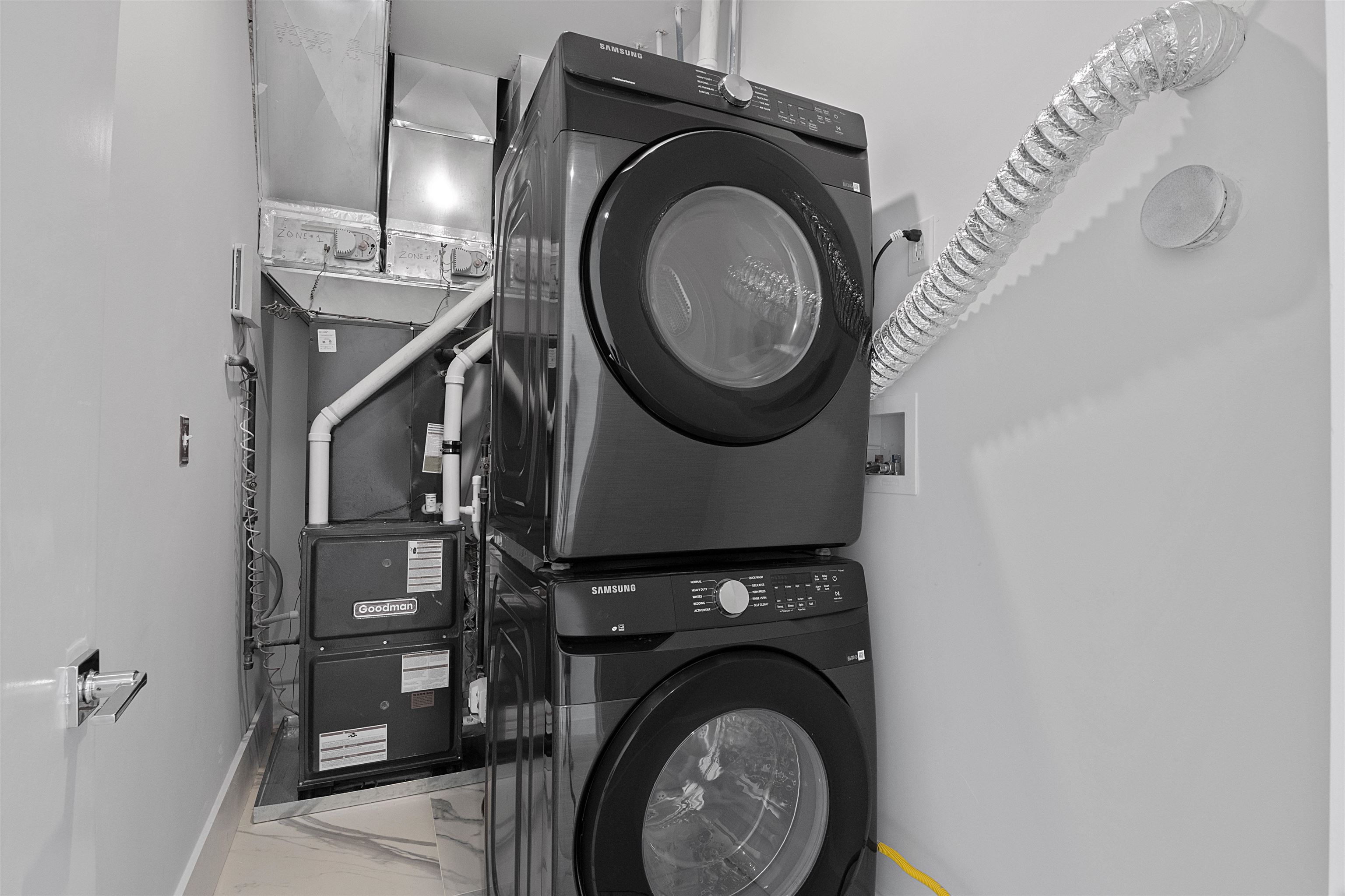 206 FULTON AVE Unit: #2