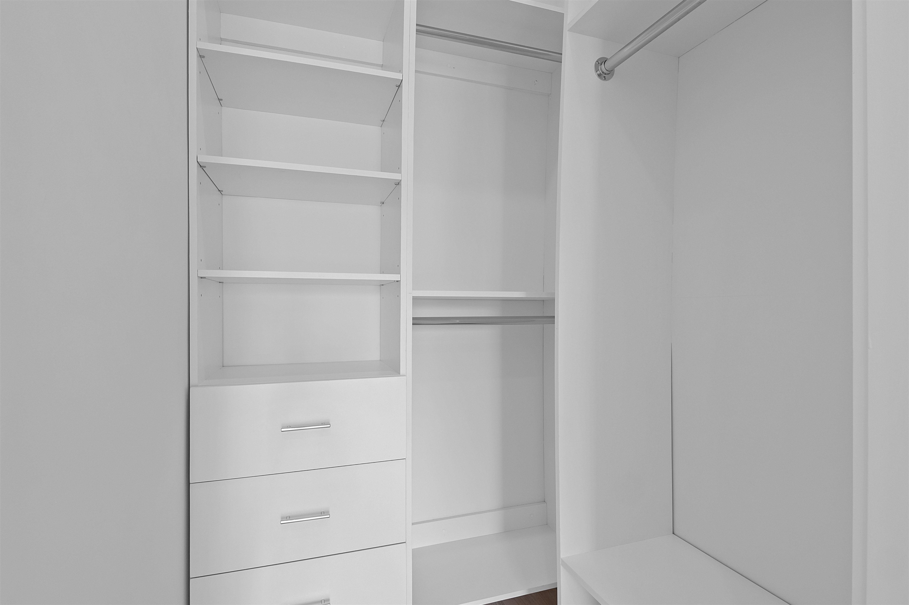 206 FULTON AVE Unit: #2