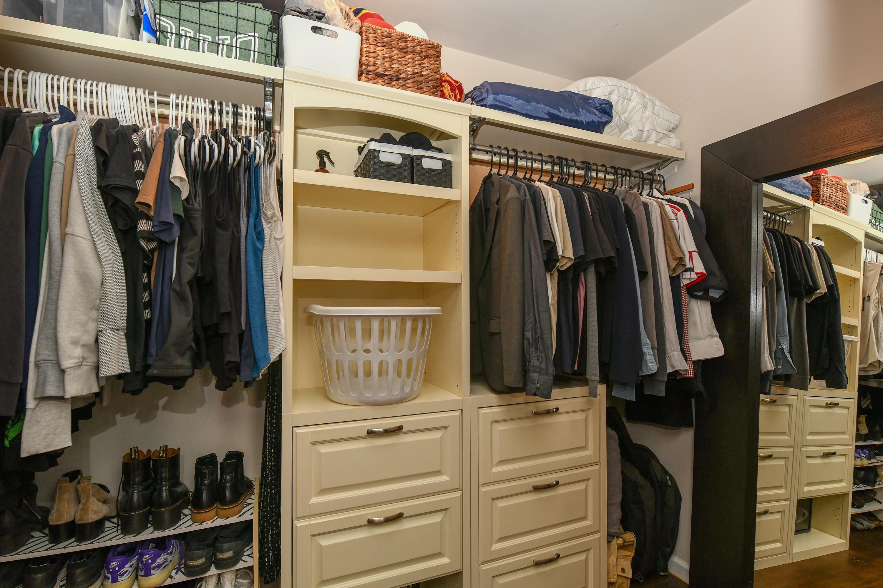 307 MANHATTAN AVE Unit: B