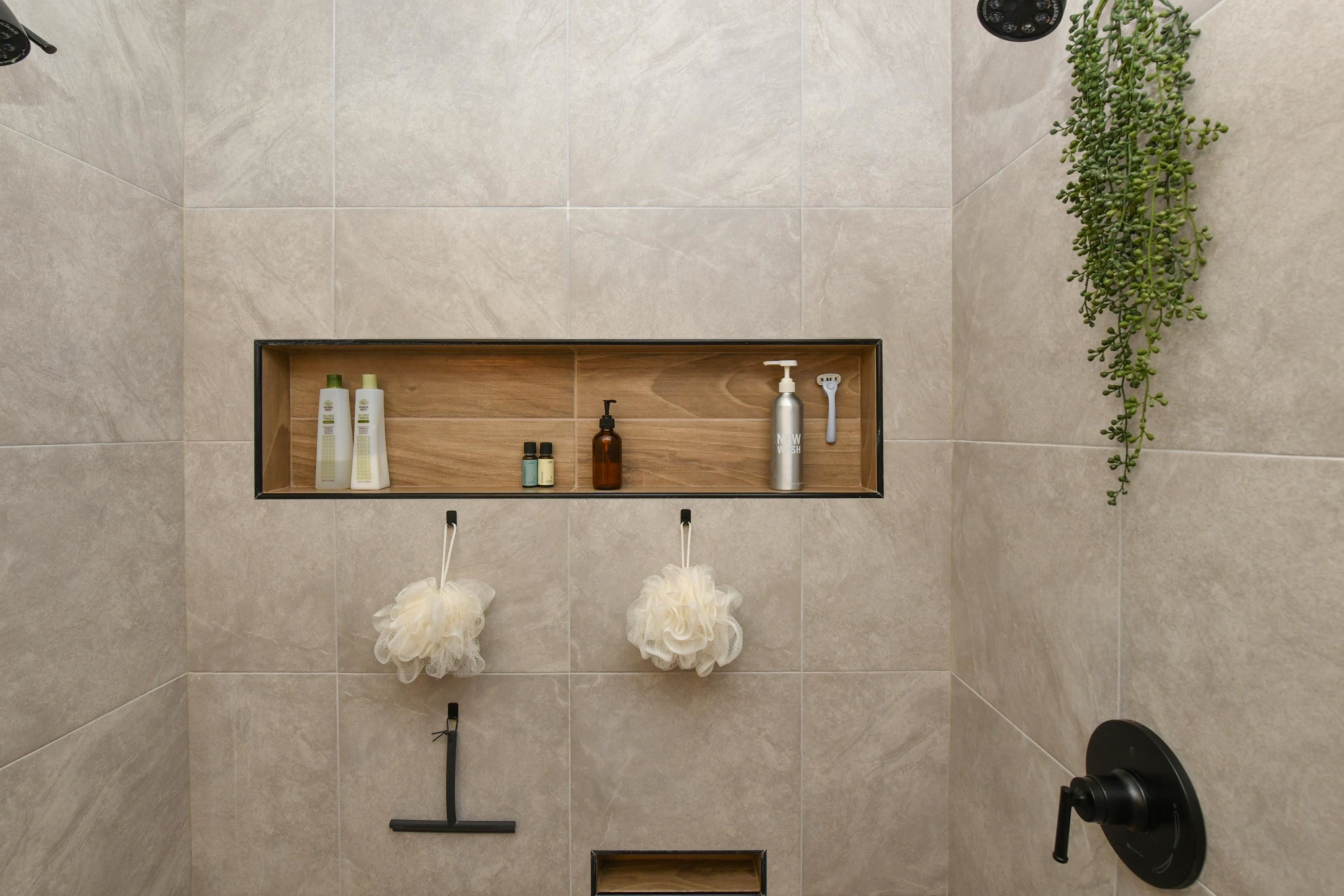 307 MANHATTAN AVE Unit: B