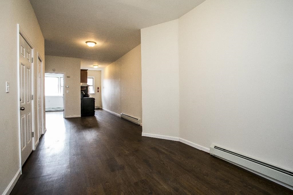 136A CLENDENNY AVE
