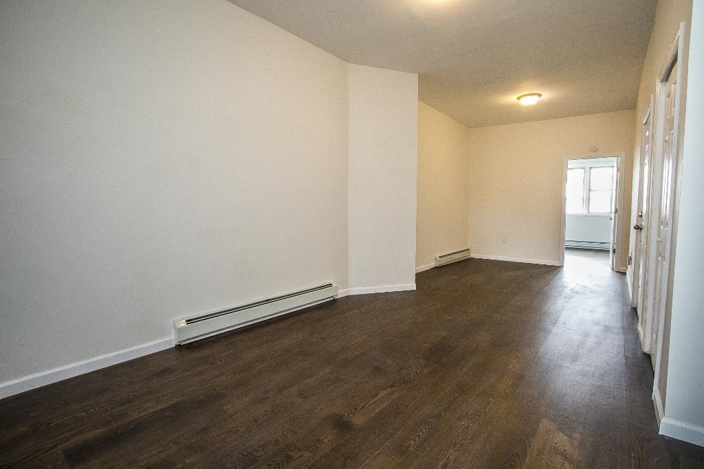 136A CLENDENNY AVE