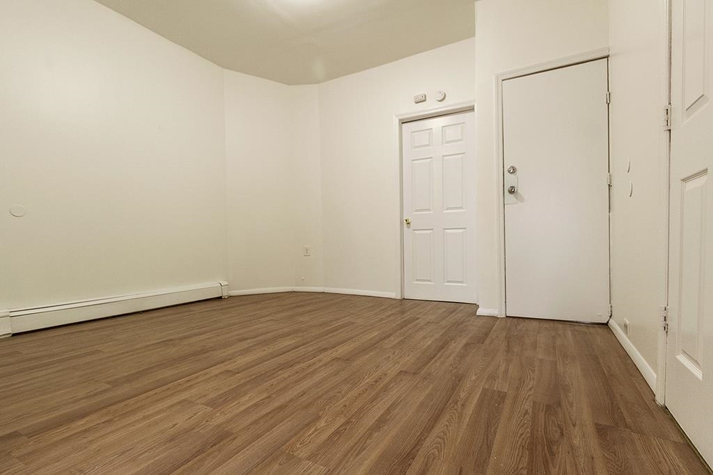 136A CLENDENNY AVE