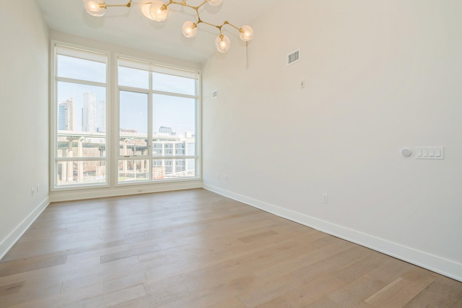 202 MERSELES ST Unit: 503