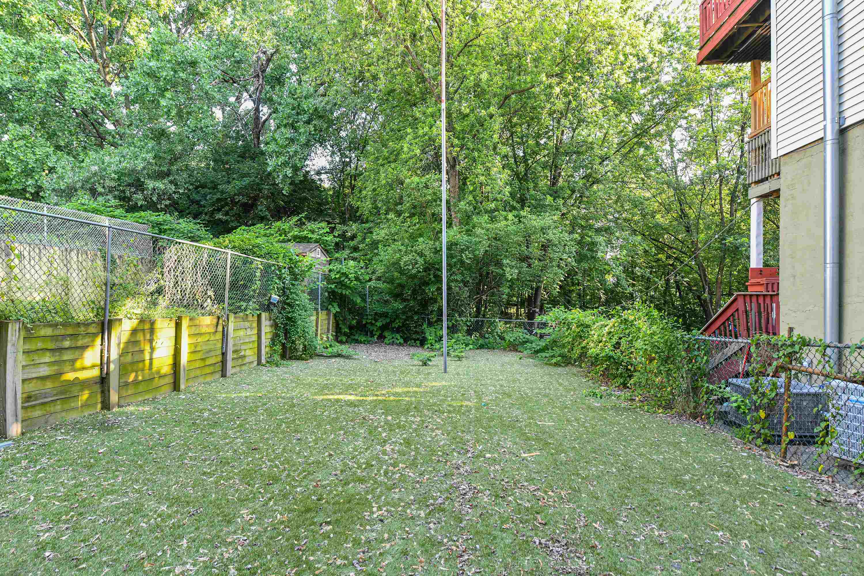 1137 50TH ST Unit: 1