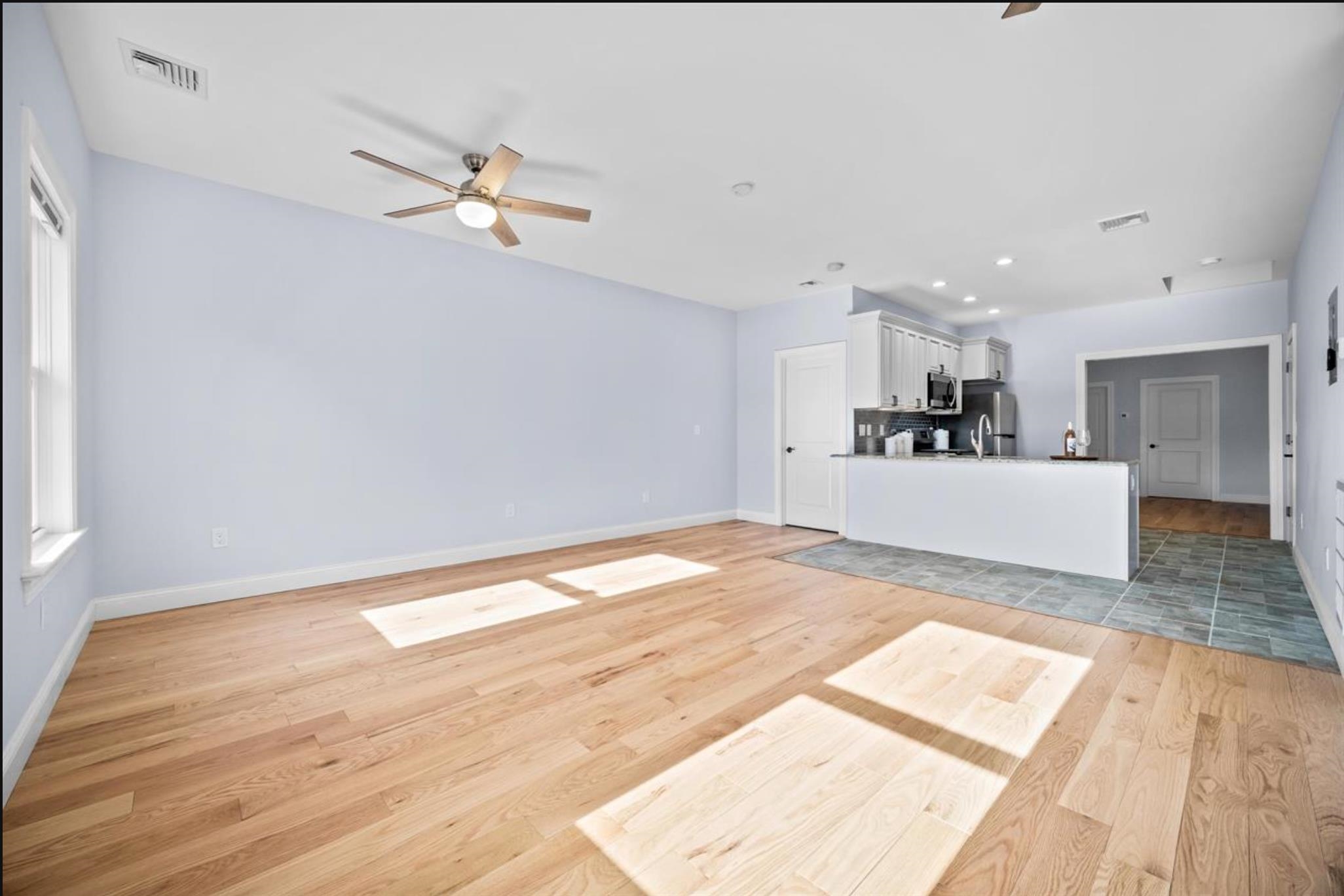 9B WEST 19TH ST Unit: Apt #2