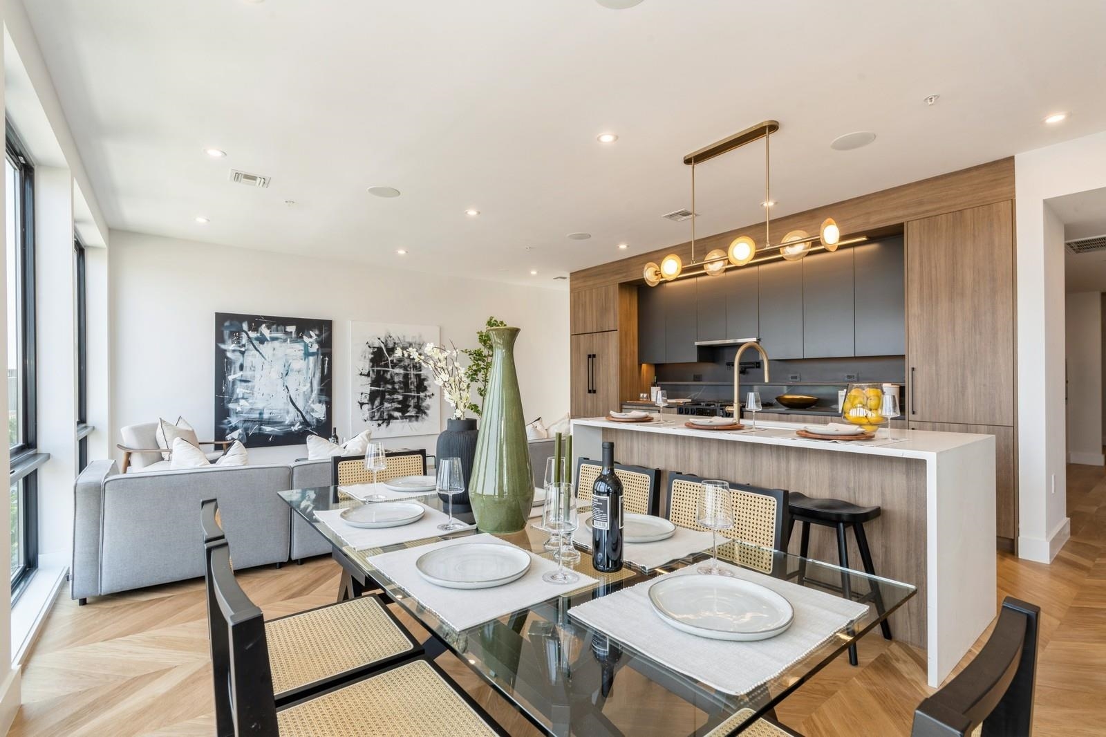 433 CENTRAL AVE Unit: PH5