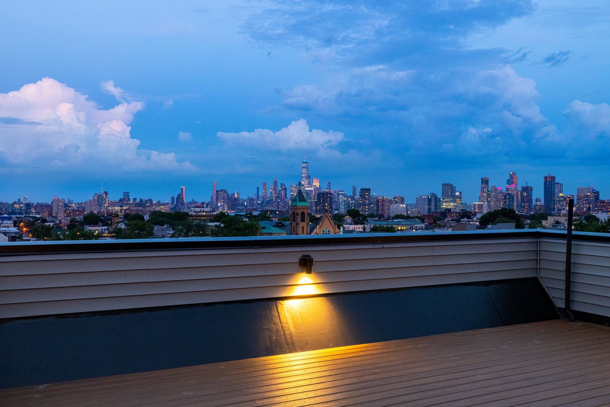 433 CENTRAL AVE Unit: PH5
