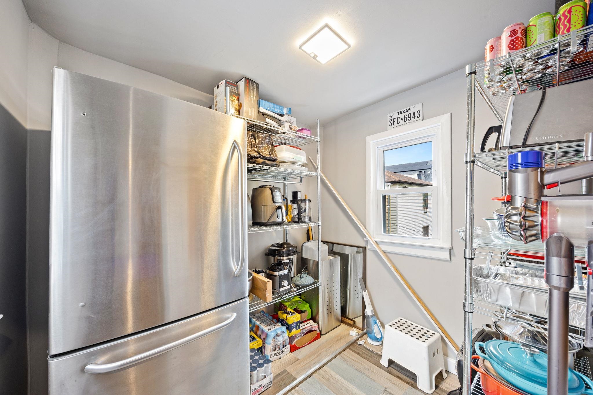 138 KENSINGTON AVE Unit: 3-A