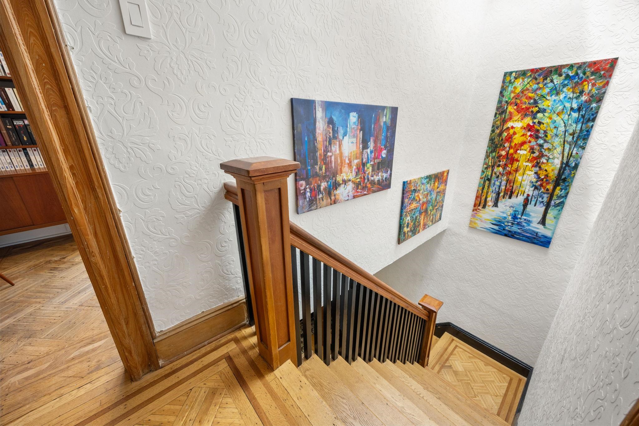 138 KENSINGTON AVE Unit: 3-A